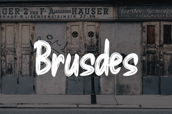 Brusdes: A Stylish Font for Digital Campaigns